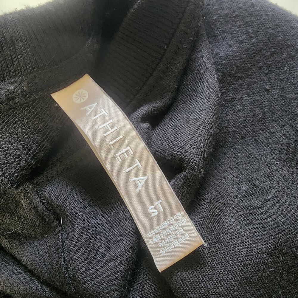 Athleta Sweatshirt Womens M Black Mindset Jersey Knit Pullover Loungewear Comfy - Picture 3 of 7